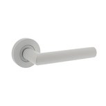 Intersteel deurklink Bastian op ronde rozet ø52 x 10 mm wit Intersteel deurklink Bastian op ronde rozet ø52 x 10 mm wit