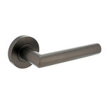 Intersteel deurklink Bastian op ronde rozet Ø52x10 mm antracietgrijs Intersteel deurklink Bastian op ronde rozet Ø52x10 mm antracietgrijs